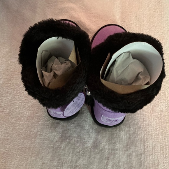 Paw Print Faux Suede Ankle Boots  with Tassels Purple with Paw Prints Size 7 - Picture 2 of 7